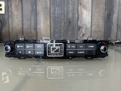 Hyundai Equus HVAC Control Component (2014–2016) – Genuine OEM