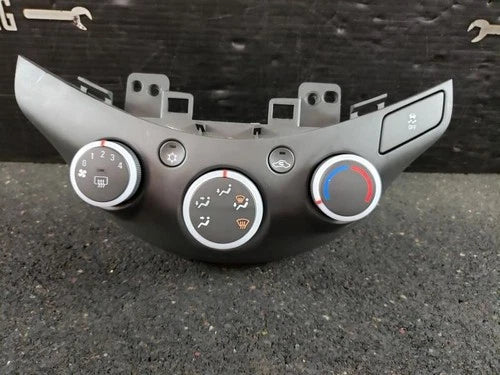 2013-15 Chevy Spark A/C/Heater Climate Control Temperature – Genuine OEM