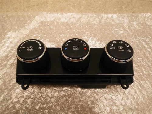 Jeep Patriot Auto Climate HVAC Climate Control (2011–2017) – Genuine OEM