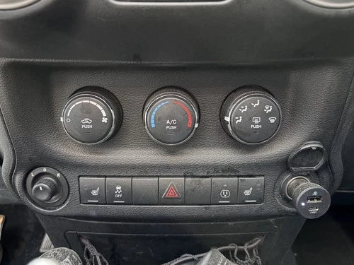 Jeep Wrangler Temperature Control A/C Manual Temp Heated Glass (2013) – Genuine OEM