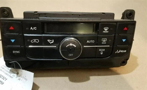 Chrysler Town & Country Front Automatic A/C Temperature Controls (2011–2016) – Genuine OEM