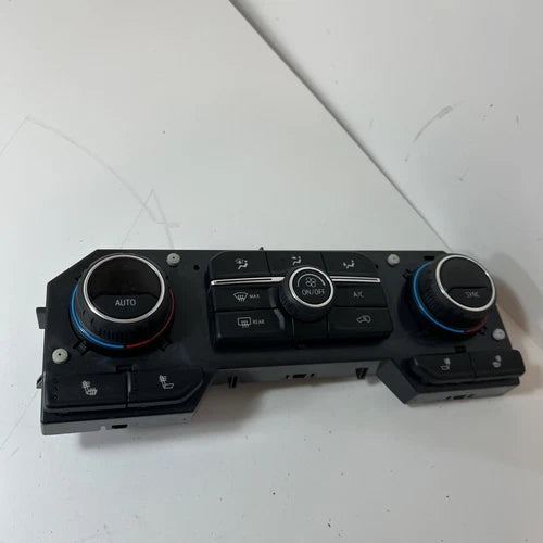 Chevrolet Silverado Auto Temperature Climate A/C Heater Control 84692237 (2019) – Genuine OEM