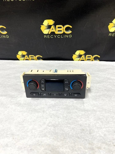 GMC Yukon Climate Control ID 10367041 (2005–2006) – Genuine OEM