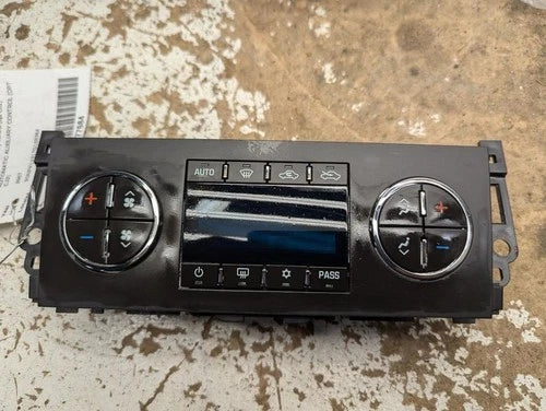 Chevy Avalanche 1500 HVAC Climate Control (2007–2011) – Genuine OEM
