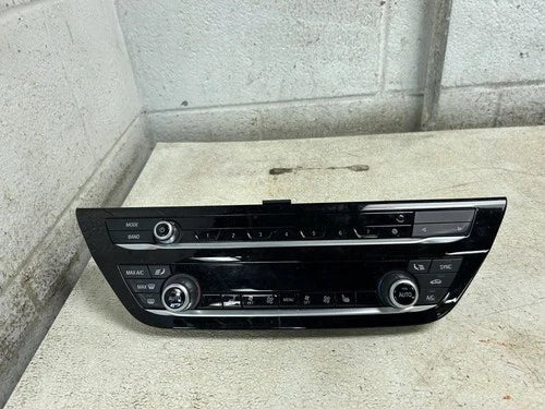 BMW 540I Front Automatic Temperature Controller (2020) – Genuine OEM