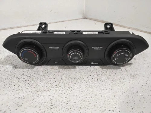 Kia Forte HVAC Climate Control Unit (2024) – Genuine OEM
