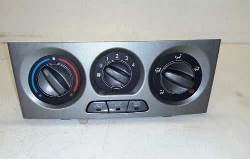 Subaru Forester Manual with HVAC Climate Control (2003–2008) – Genuine OEM