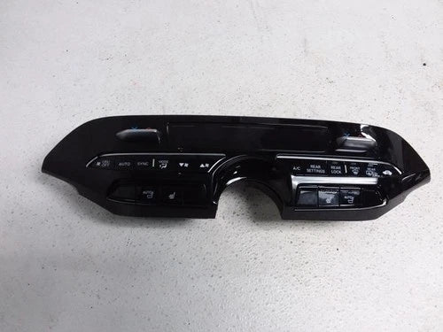 Acura MDX Front Temperature Controller (2023) – Genuine OEM