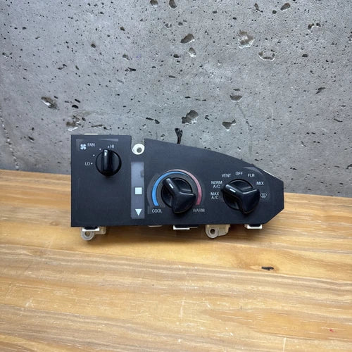 Ford E150 E250 E350 A/C HEATER CONTROL Climate Control (2005–2014) – Genuine OEM