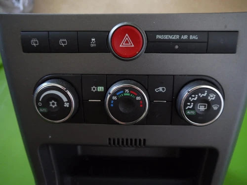 Saturn Vue HVAC Climate Control switch with bezel (2009–2009) – Genuine OEM