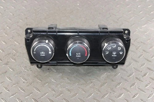 Jeep Wrangler A/C Heater Temperature Manual Climate Control (2014–2018) – Genuine OEM