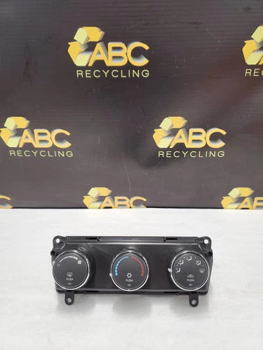 Dodge Nitro Climate Control ID P55111802AE (2007) – Genuine OEM