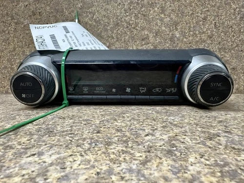 Toyota Rav4 Heater A/C Climate Control Front (2019–2022) – Genuine OEM