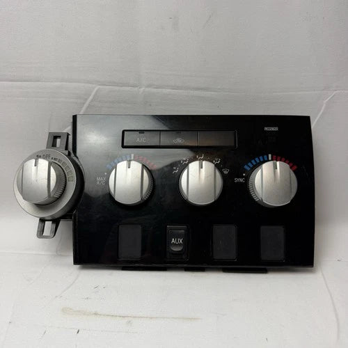 Toyota Tundra A/C Climate Control Unit (2007–2009) – Genuine OEM