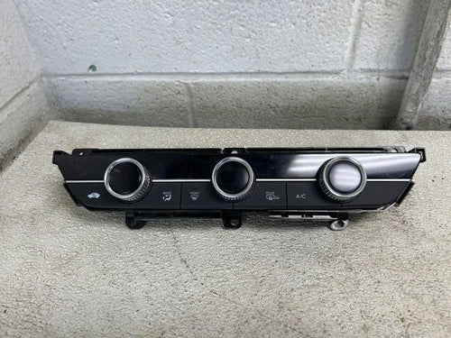 Honda CIVIC Dual Zone Automatic Temperature Controller (2023) – Genuine OEM