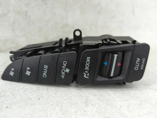 Acura Tl HVAC Climate Control Temperature (2009–2014) – Genuine OEM