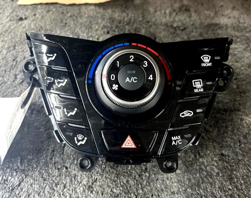 Hyundai Veloster HVAC Climate Control (Manual) (2012–2017) – Genuine OEM