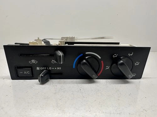 Toyota 4RUNNER HVAC Climate Control 388001-5030 (1996–2002) – Genuine OEM