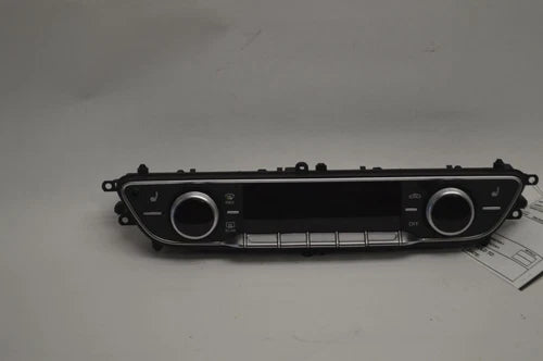 Audi A4 DASH A/C HEATER HEATED SEAT Climate Control (2017–2019) – Genuine OEM