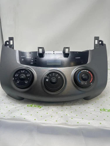 Toyota RAV4 HVAC Climate Control (2006–2010) – Genuine OEM