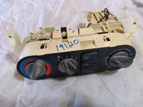 Nissan Sentra HVAC Climate Control Assembly (2000–2002) – Genuine OEM