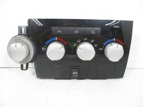 Toyota Tundra Manual Dual Zone Temperature A/C Control (2008–2009) – Genuine OEM