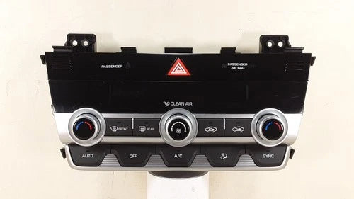 Hyundai Elantra Auto Temperature Climate A/C Heater Control (2019–2020) – Genuine OEM