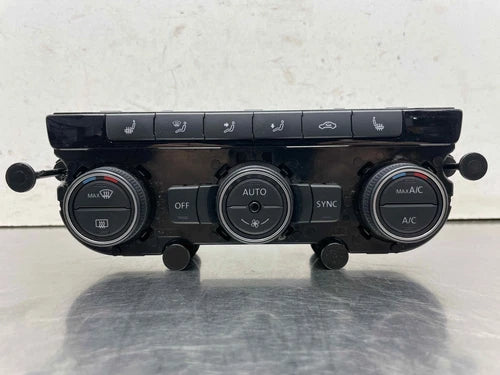 VW Passat Heater A/C Climate Control Dual Zone (2020) – Genuine OEM