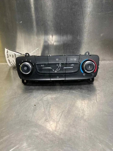 Ford Focus HVAC Climate Control (2015–2018) – Genuine OEM