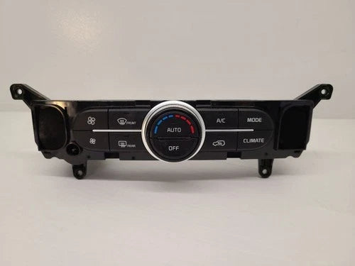 Kia Soul Temperature Control 97250B2GQ1CA (2017–2019) – Genuine OEM