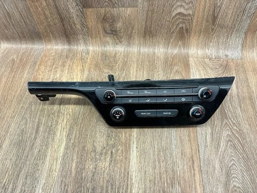 Kia Sedona HVAC Climate Control 97250A9040 (2015–2021) – Genuine OEM