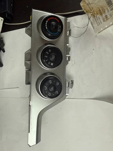 Scion XB A/C Heater Climate Temperature Switch Control Unit (2008–2012) – Genuine OEM