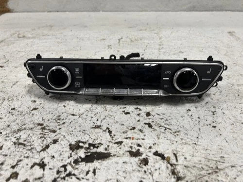 Audi SQ5 Front Automatic Temperature Controller (2021) – Genuine OEM