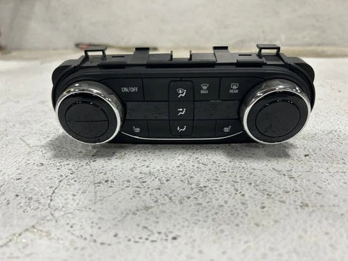 Chevrolet TRAX Front Automatic Temperature Controller (2024) – Genuine OEM