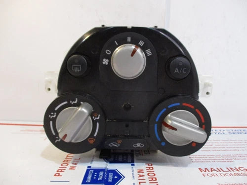 Nissan Versa HVAC Climate Control Temperature Fan Rear Defroster (2014) – HVAC Replacement Part | Ref SKU-1359