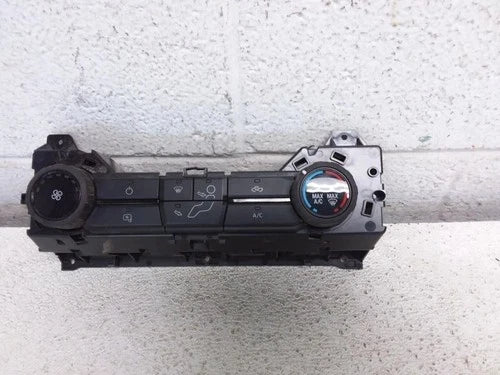 Ford F250SD Manual Temperature Controller (2023) – Genuine OEM