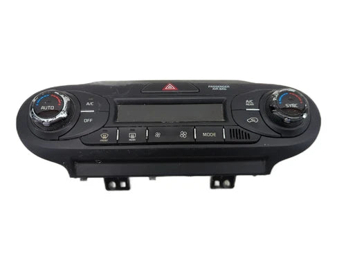 Kia Sorento HVAC Climate Control Panel (2016) – Genuine OEM