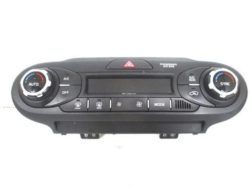 Kia Sorento Front Dual Auto Temperature A/C Control (2016) – Genuine OEM