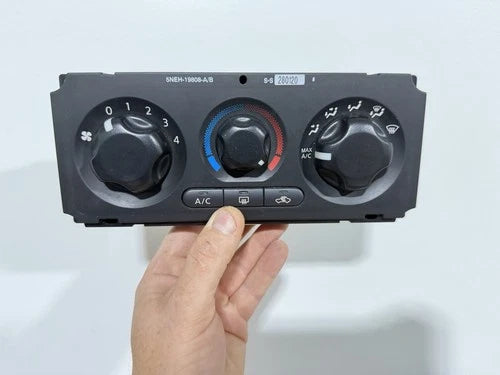 Nissan Xterra Pathfinder A/C Manual Climate Control Temperature (2005–2012) – Genuine OEM