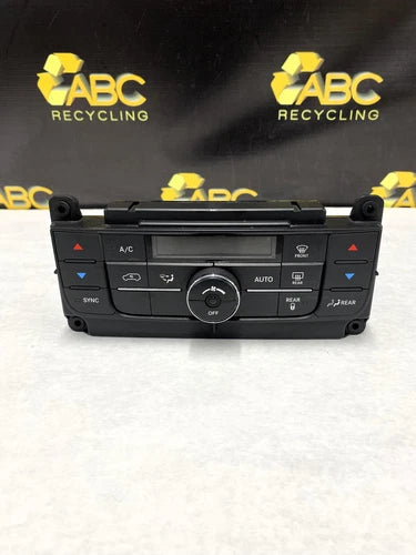 Chrysler Town & Country Climate Control ID 55111236AF (2011–2016) – Genuine OEM