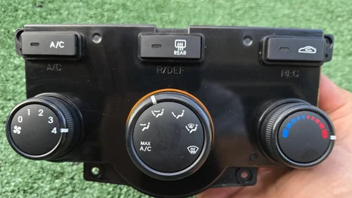 2010-13 Kia Forte A/C Heater Manual Climate Control Module – Genuine OEM
