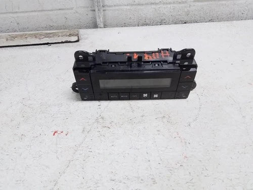 Jeep GRANDCHER Rear 4 Zone Automatic Temperature Controller (2022) – Genuine OEM