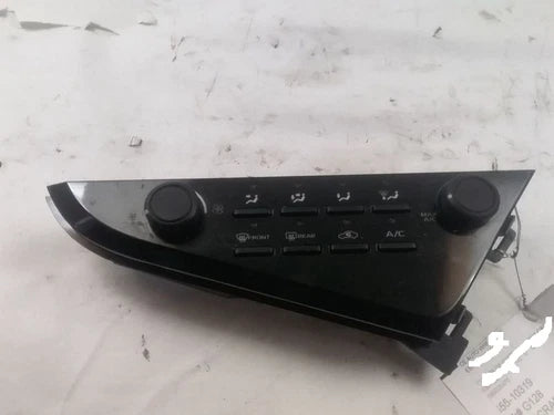 Toyota Camry HVAC Climate Control Unit (2018–2023) – Genuine OEM