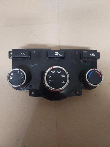 Kia Forte Manual Temperature Control Climate A/C Heater (2010–2013) – Genuine OEM