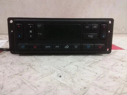 Ford Expedtion Dash Climate Control Automatic (2005–2006) – Genuine OEM