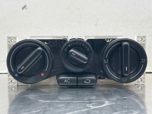 VW Beetle Heater A/C Climate Control Switch (2007) – Genuine OEM