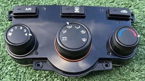 Kia Forte Manual HVAC Climate Control Assembly (2010–2013) – Genuine OEM | Ref SKU-8340