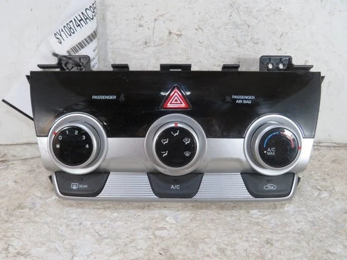 Hyundai Elantra Front Automatic HVAC Climate Control (2019–2020) – Genuine OEM