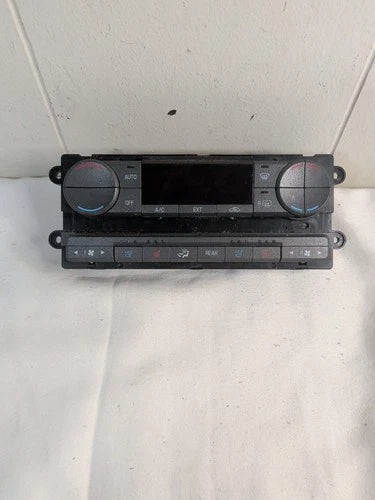 Lincoln Navigator Automatic Climate Control Heater A/C Temperature (2014) – Genuine OEM