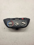 Toyota RAV 4 HVAC Climate Control 2001-2003 – Genuine OEM